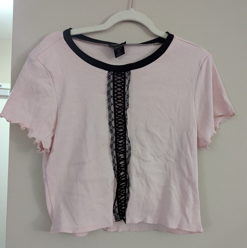 NWT Hot Topic Ribbed Pink Tees With Black Details
